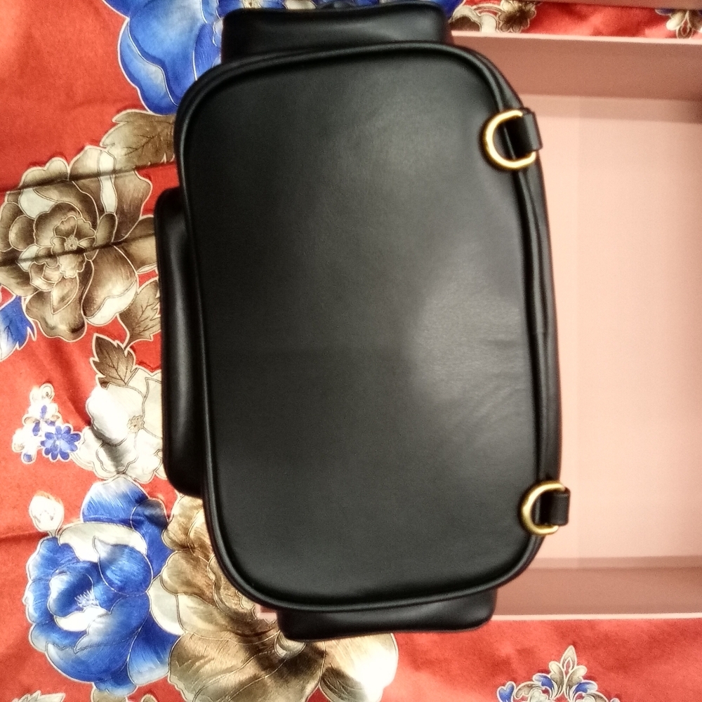 Miu Miu Elegant Black Backpack - Picture 5 of 16
